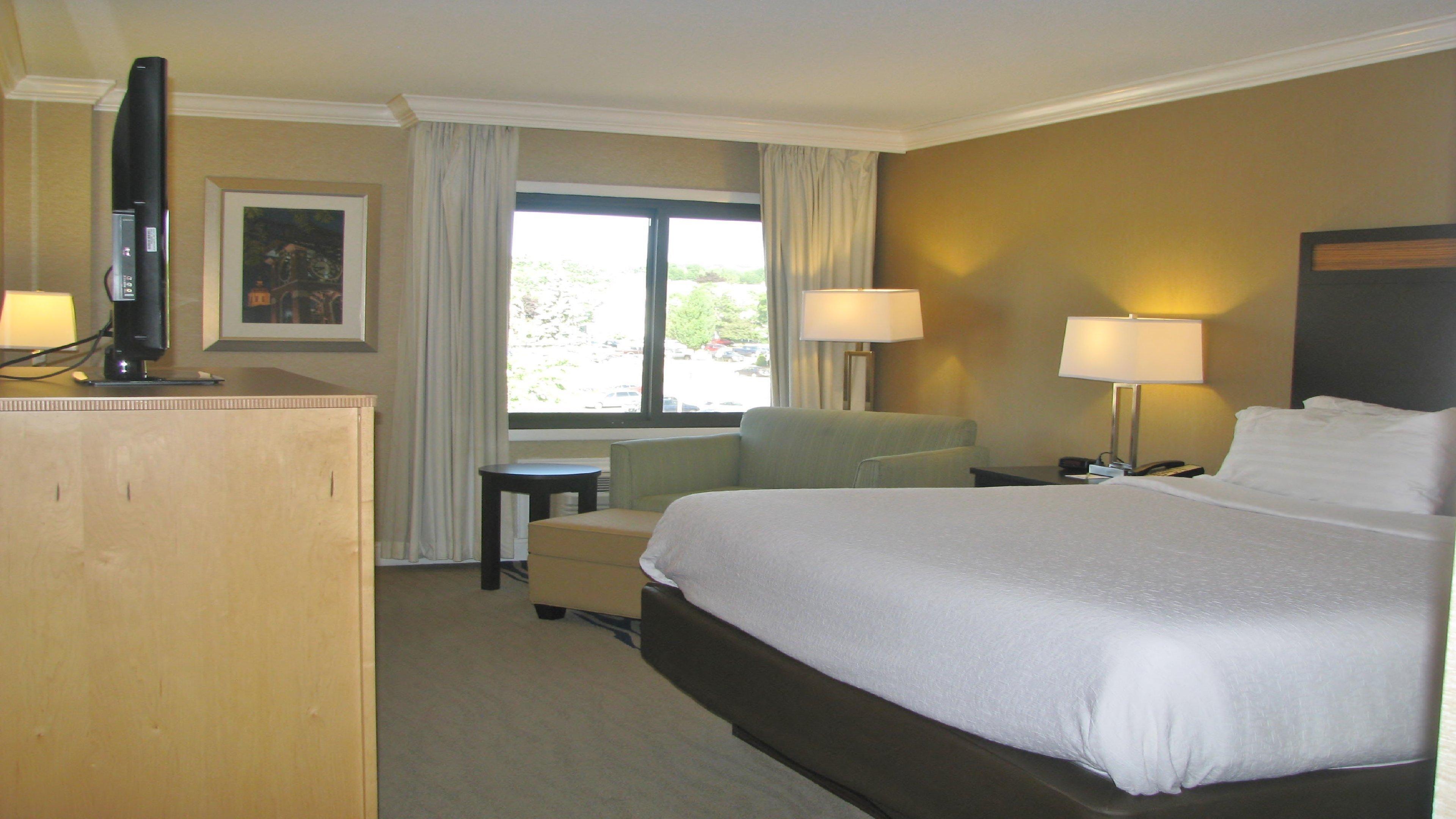 Holiday Inn Concord Downtown, An Ihg Hotel Esterno foto