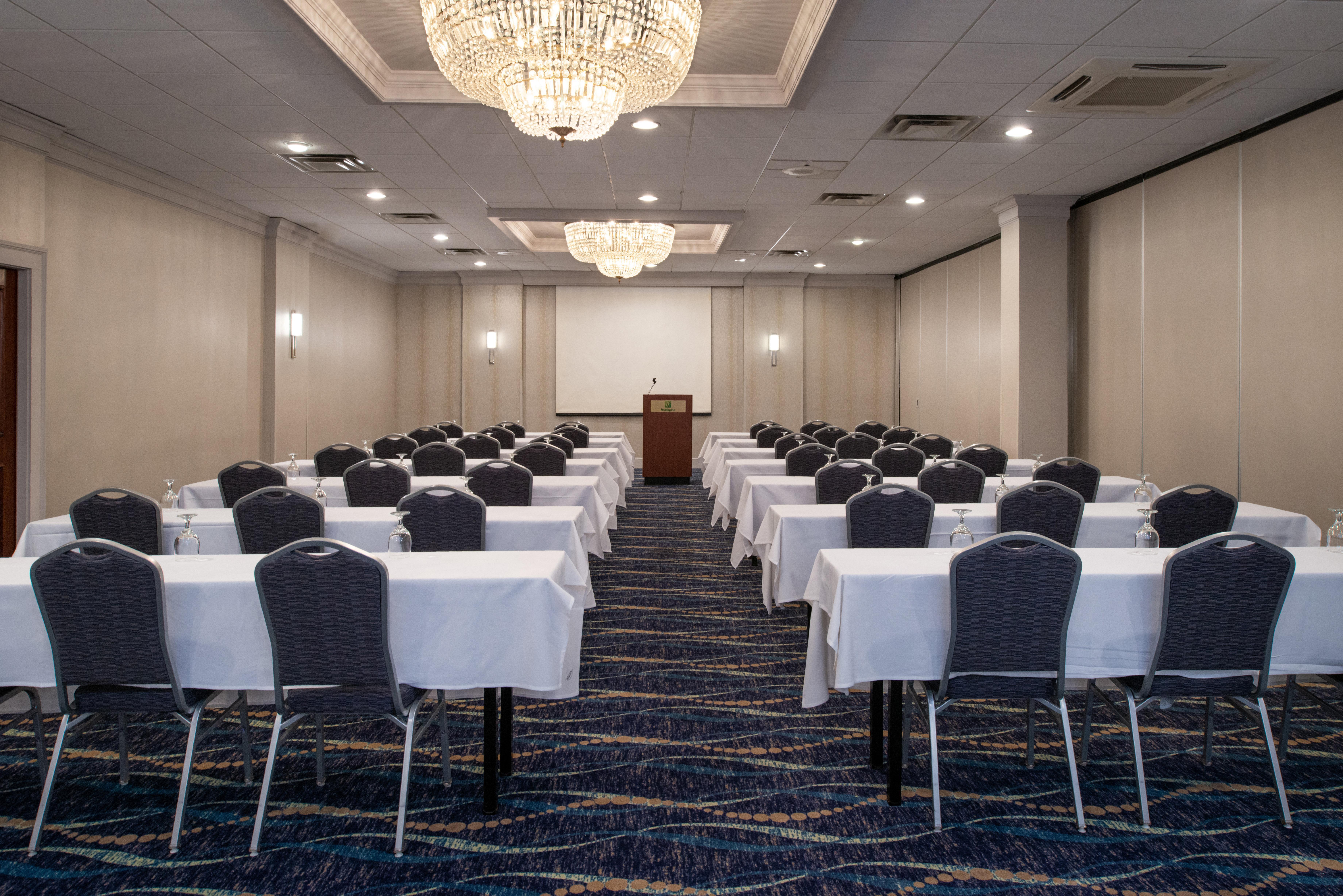 Holiday Inn Concord Downtown, An Ihg Hotel Esterno foto